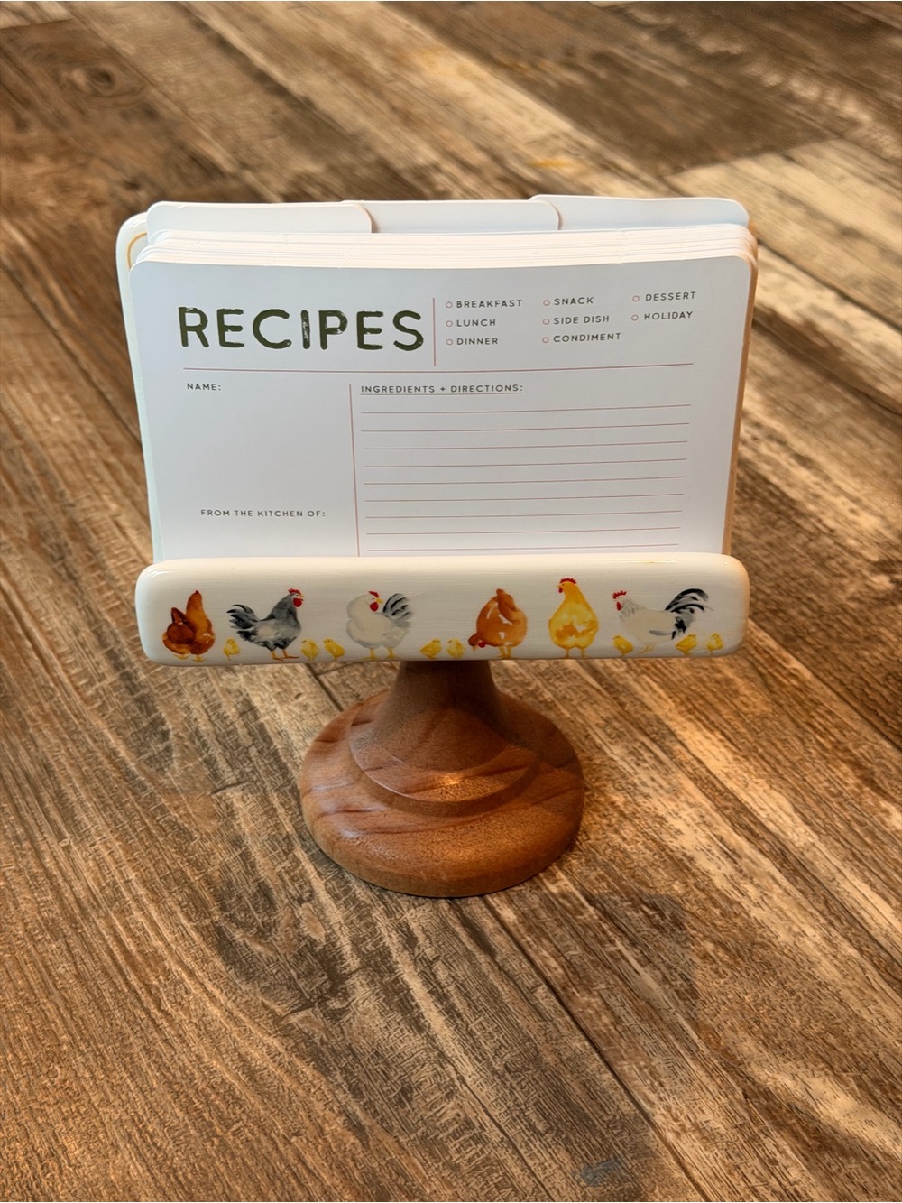 NWT-Wooden/Ceramic Recipe Card Holder with Chicken Design - White